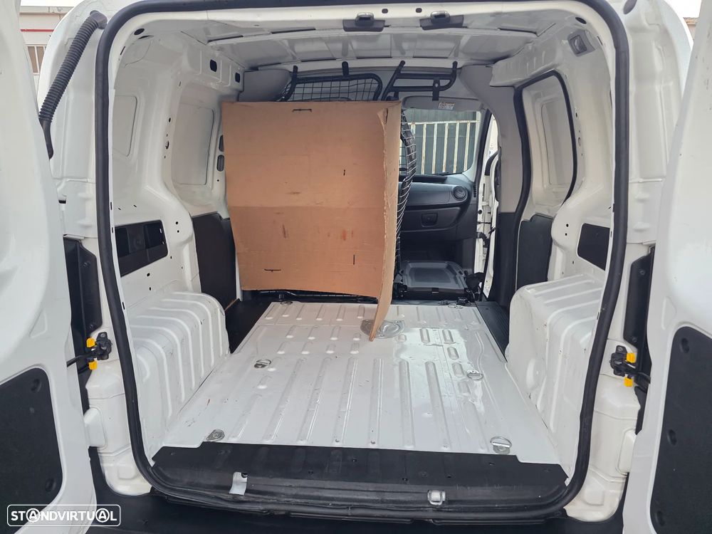 Fiat FIORINO 1.3M-JET 95CV C/IVA AC IMPECAVEL ACEITO RETOMA - 16