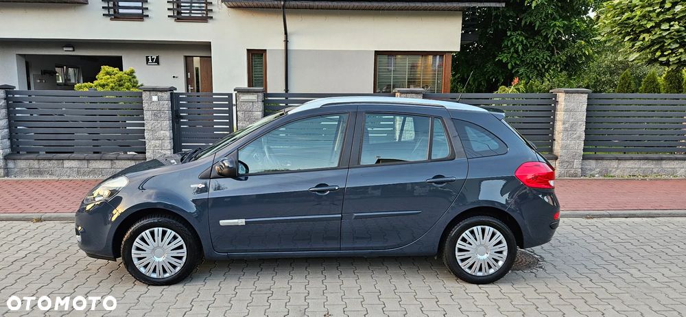 Renault Clio 2012 photo 3
