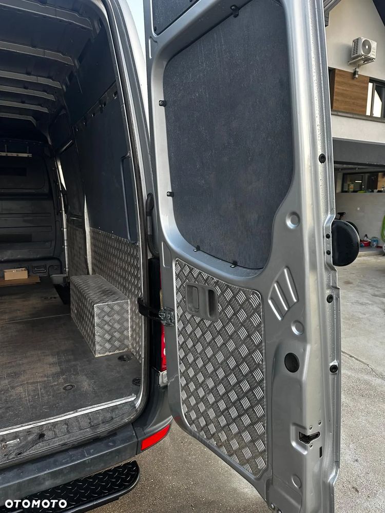 Mercedes-Benz Sprinter 319 - 14