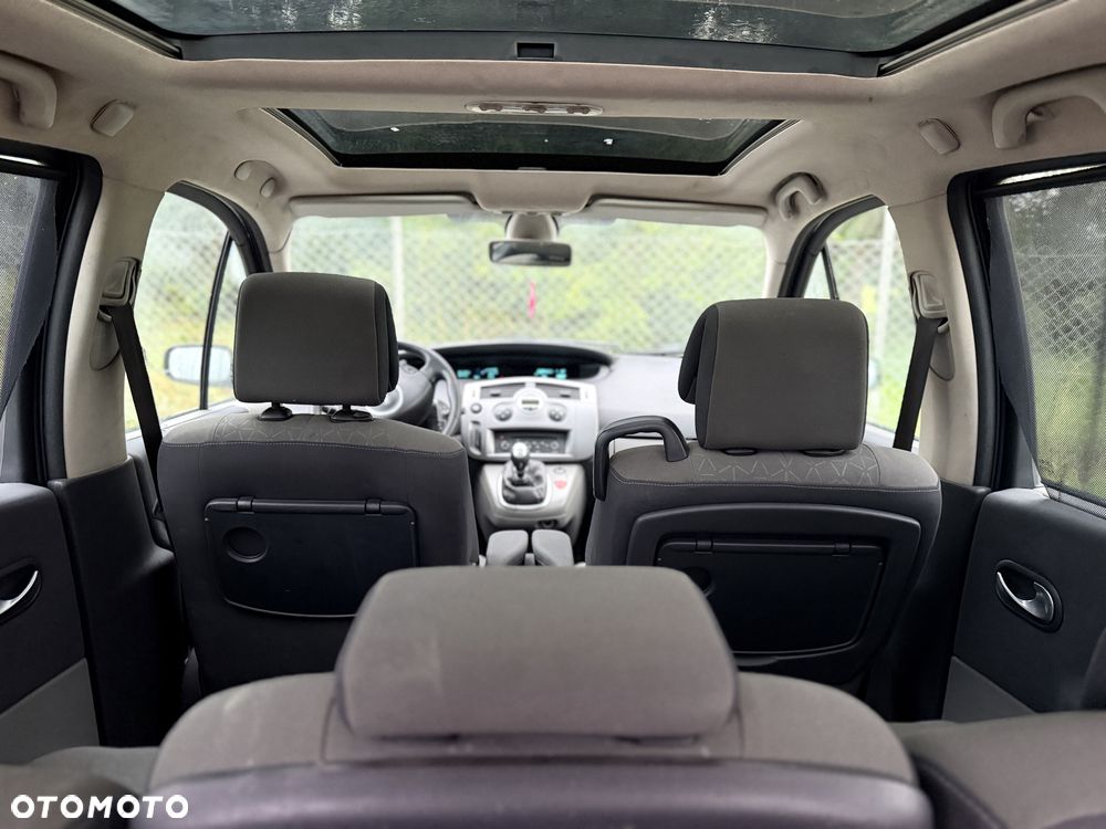 Renault Scenic - 6