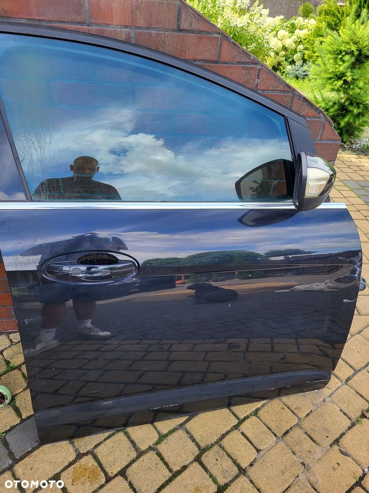 Drzwi przednie prawe ford grand cmax mk2 10r lakier fa kompletne