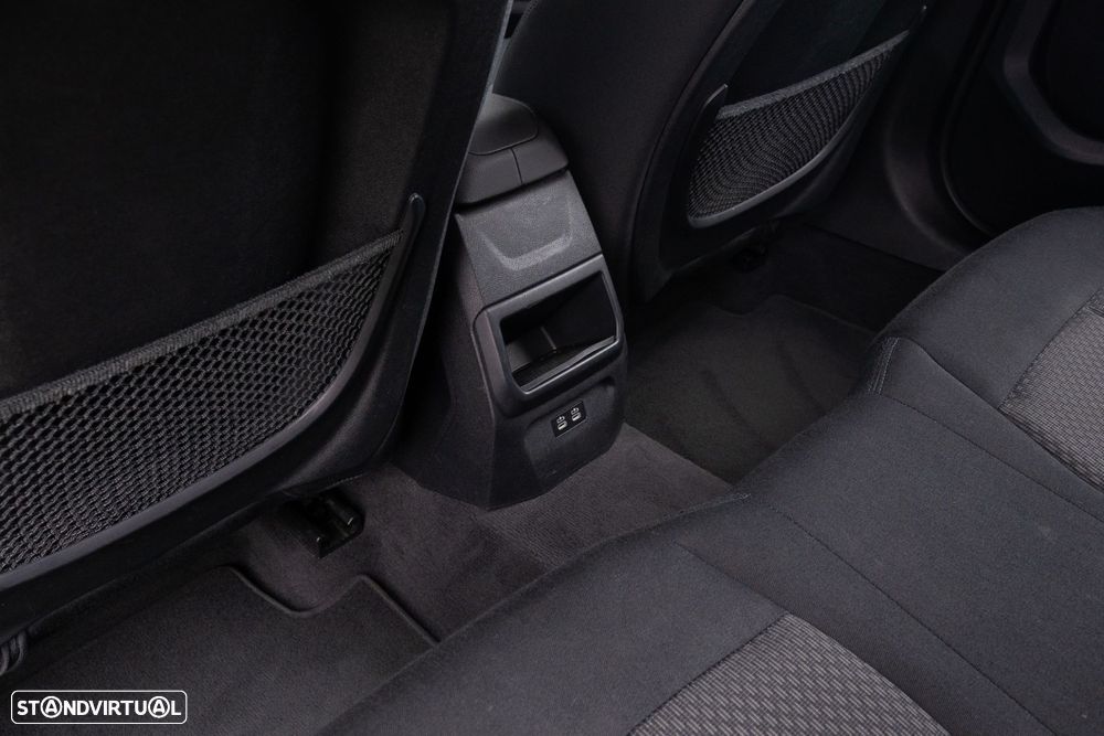 BMW 116 d Auto - 17