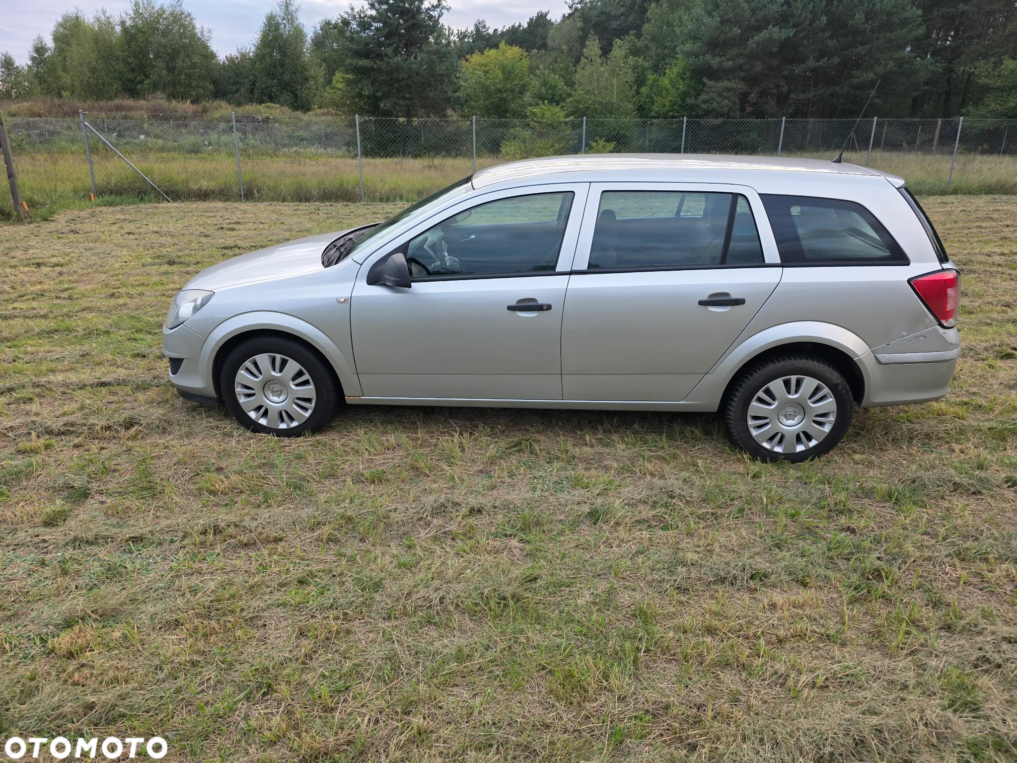 Opel Astra 1.9 CDTI DPF Innovation - 2