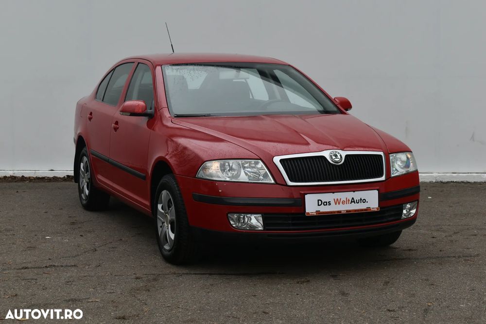 Skoda Octavia 1.6 Ambiente - 2