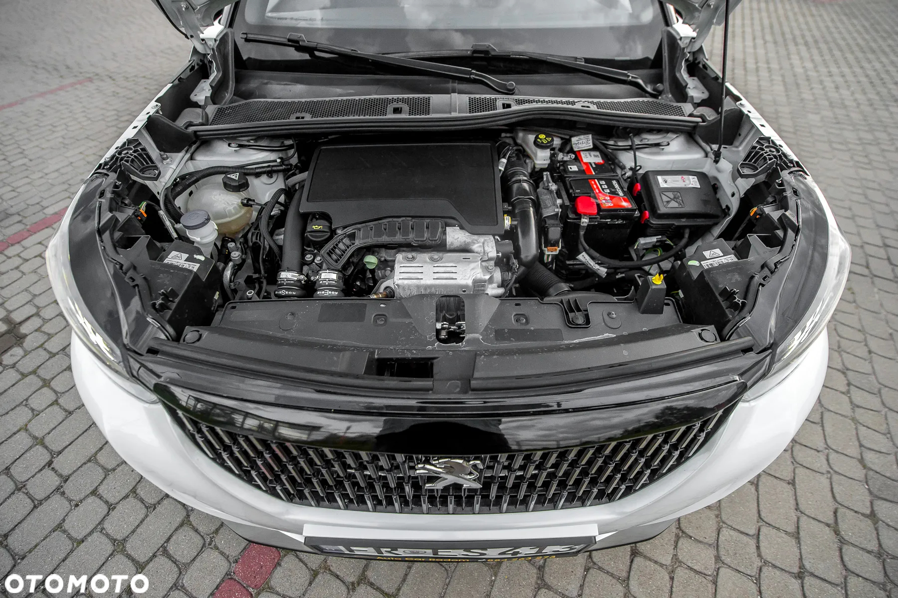 Peugeot 2008 1.2 PureTech GT Line S&S EAT8 - 19