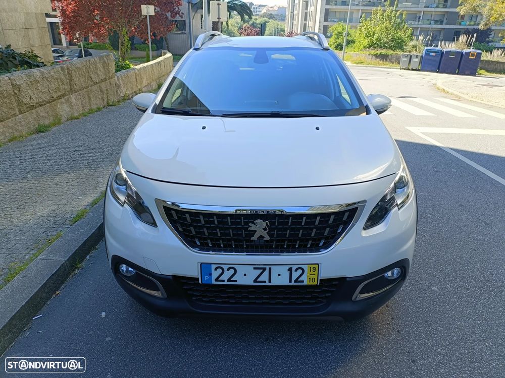 Peugeot 2008 1.2 PureTech Signature - 2