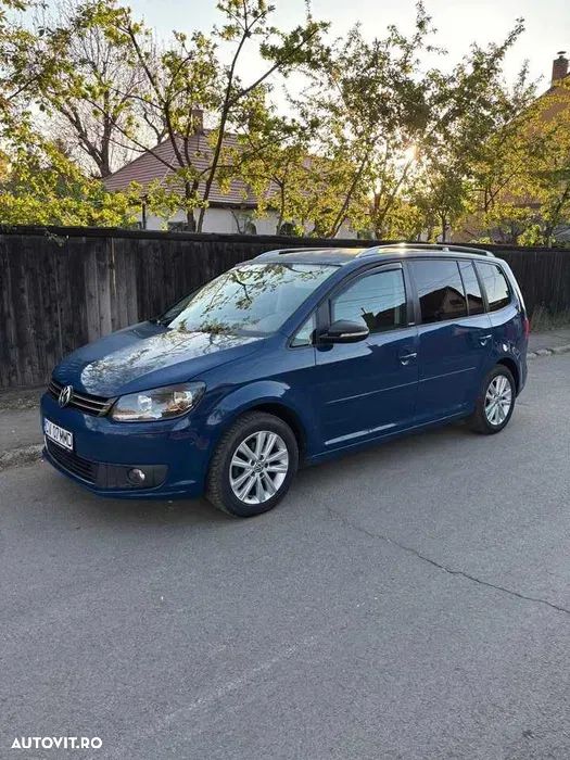 Volkswagen Touran - 7