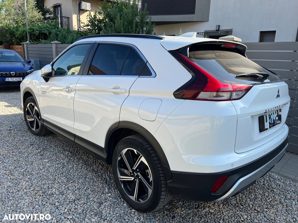 Mitsubishi Eclipse-Cross - 7