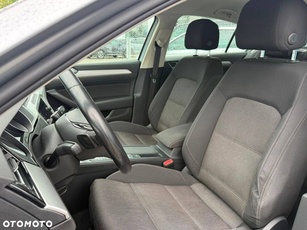 Volkswagen Passat 1.5 TSI EVO Comfortline DSG - 12
