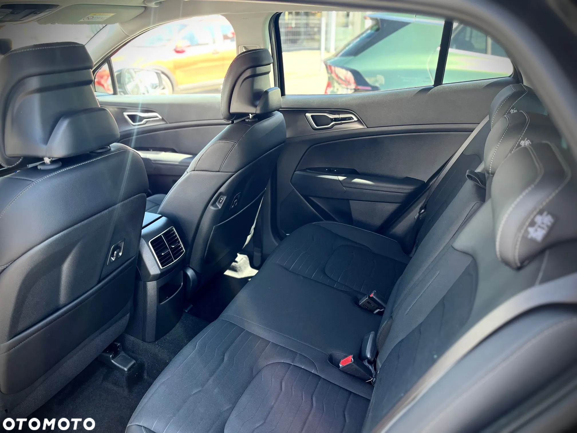 Kia Sportage 1.6 T-GDI L 2WD DCT - 10