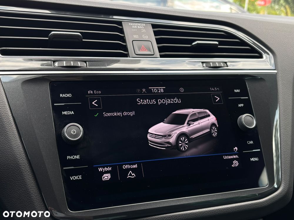 Volkswagen Tiguan 2.0 TSI 4Mot Life DSG - 23