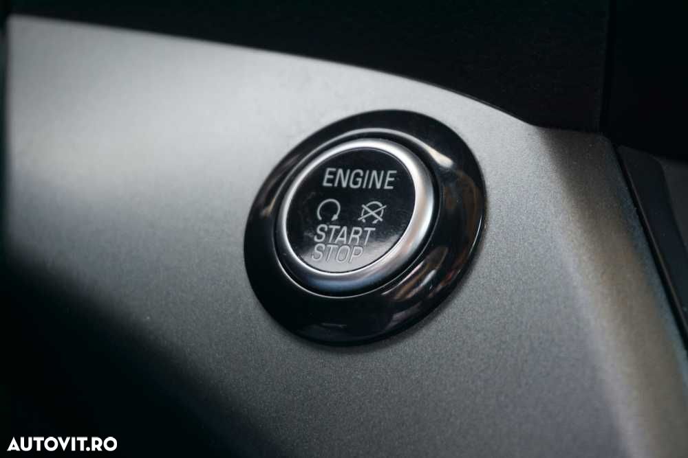 Ford Kuga - 16