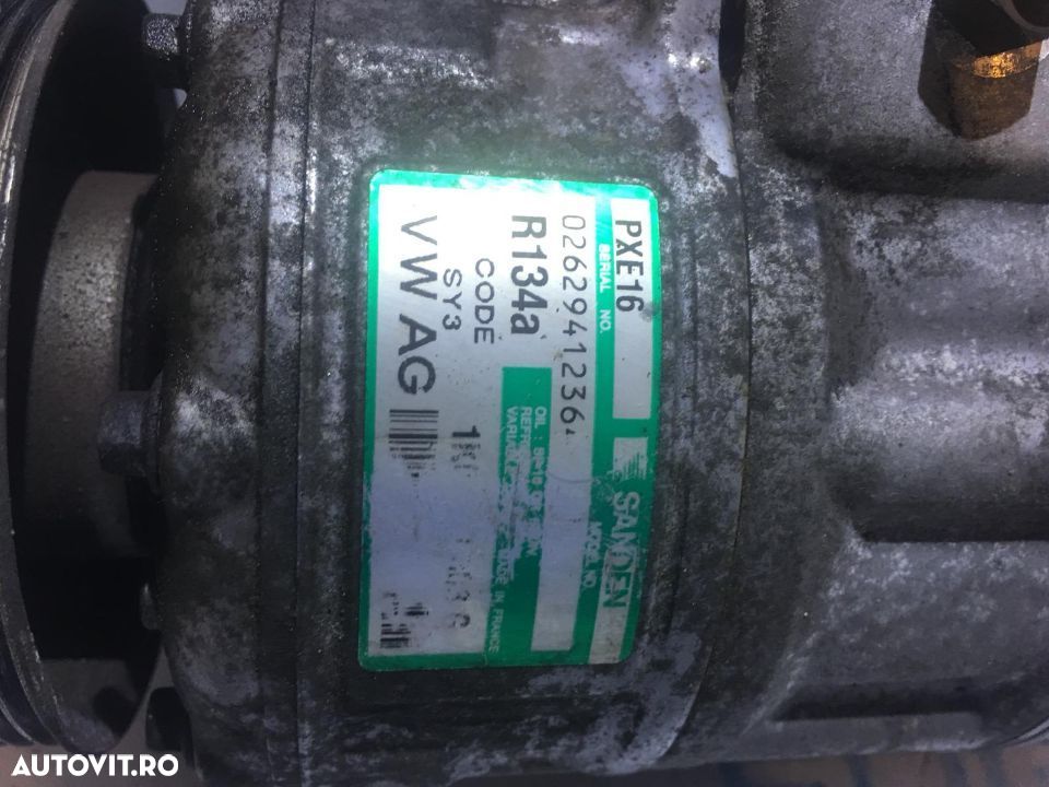 Compresor AC / Clima VW Jetta 3 2005 - 2010 COD : 1K0 820 803 G / 1K0820803G - 2