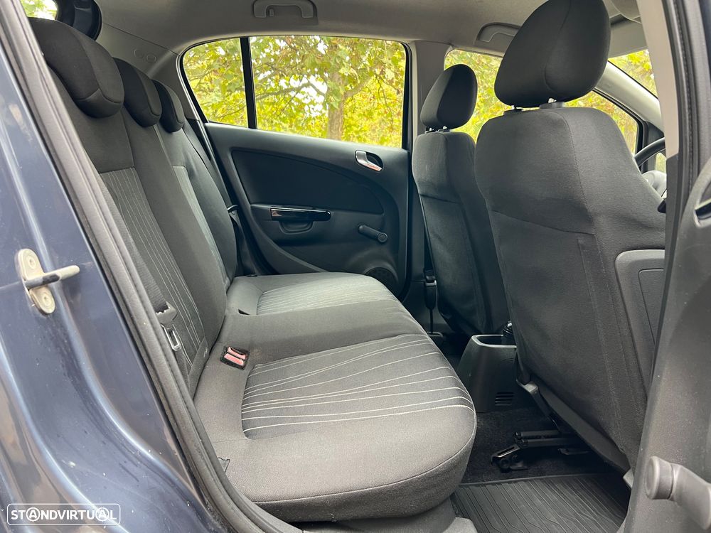 Opel Corsa 1.2 Twinport Enjoy - 8