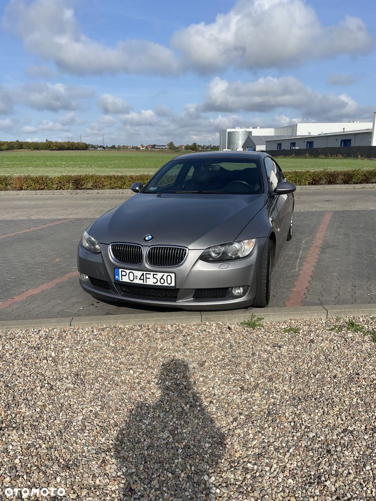 BMW Seria 3 2007 photo 2
