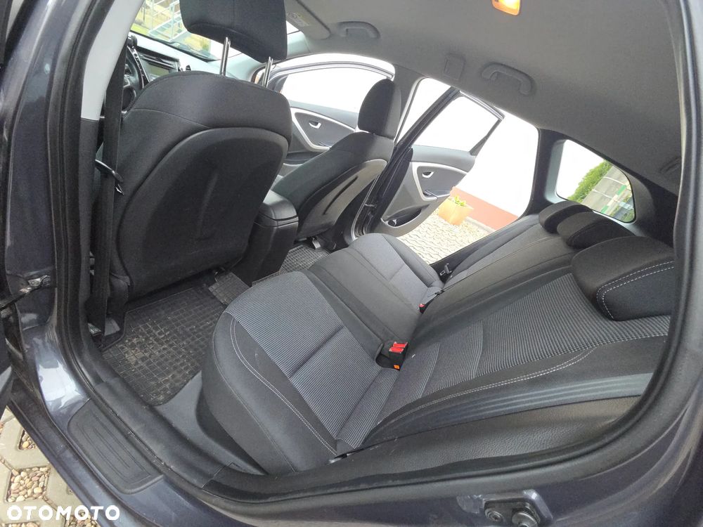 Hyundai i30 1.6 Classic - 6