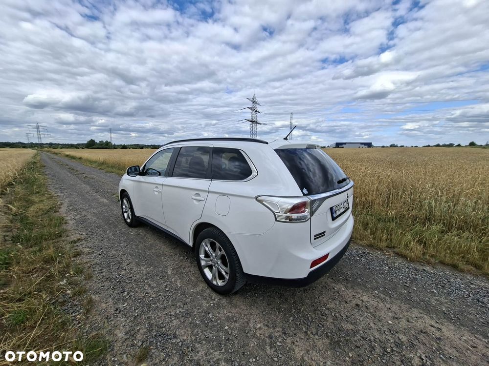 Mitsubishi Outlander 2.0 Intense CVT - 7