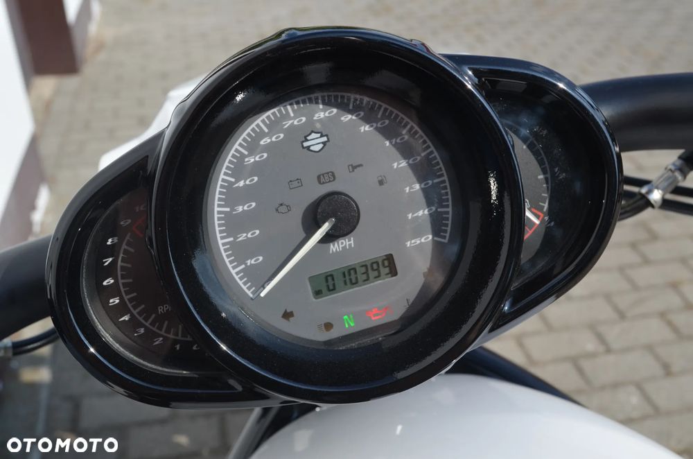 Harley-Davidson V-Rod Night Rod - 15