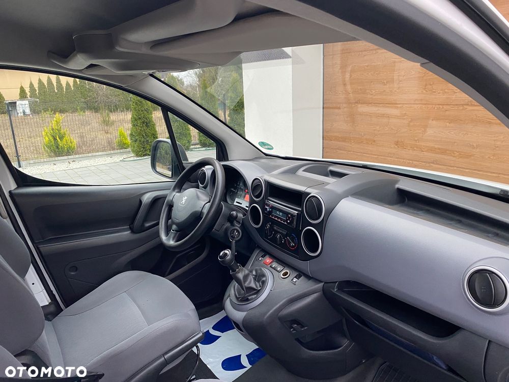 Peugeot PARTNER - 29