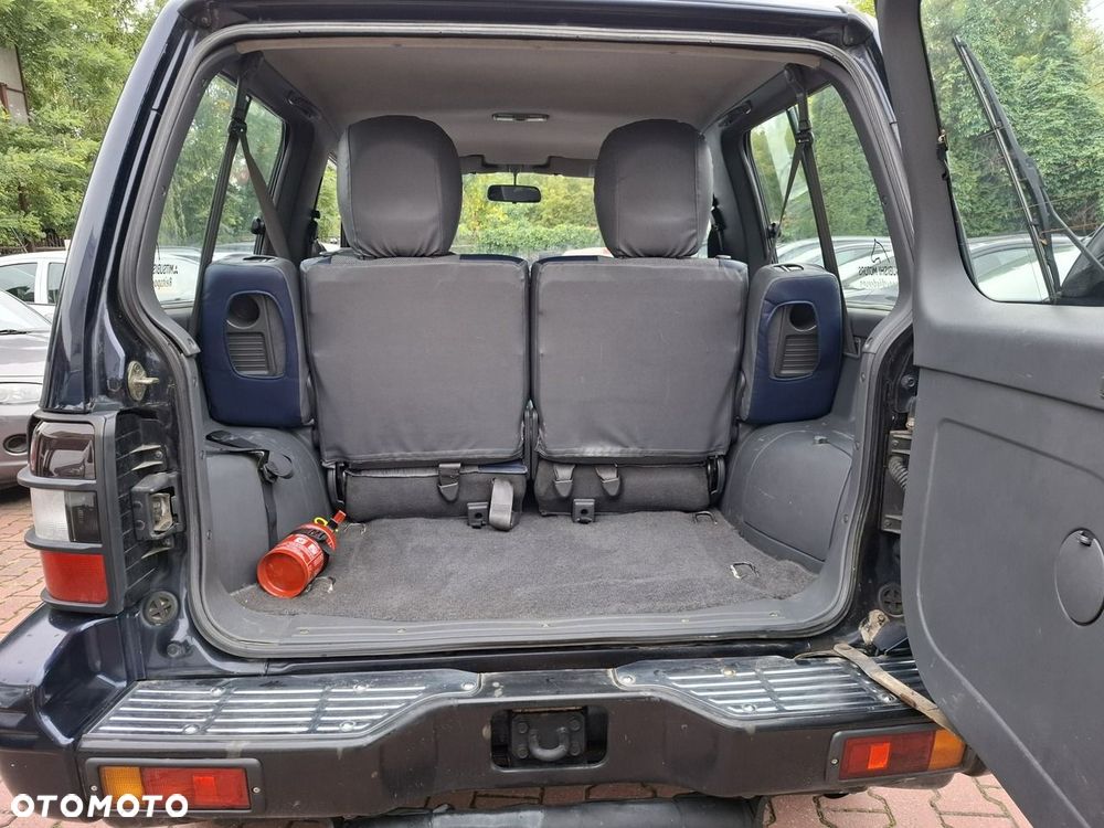 Mitsubishi Pajero - 22