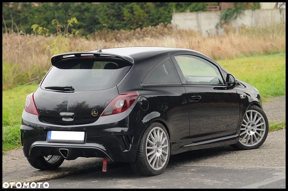 Opel Corsa 1.6 Turbo OPC - 25