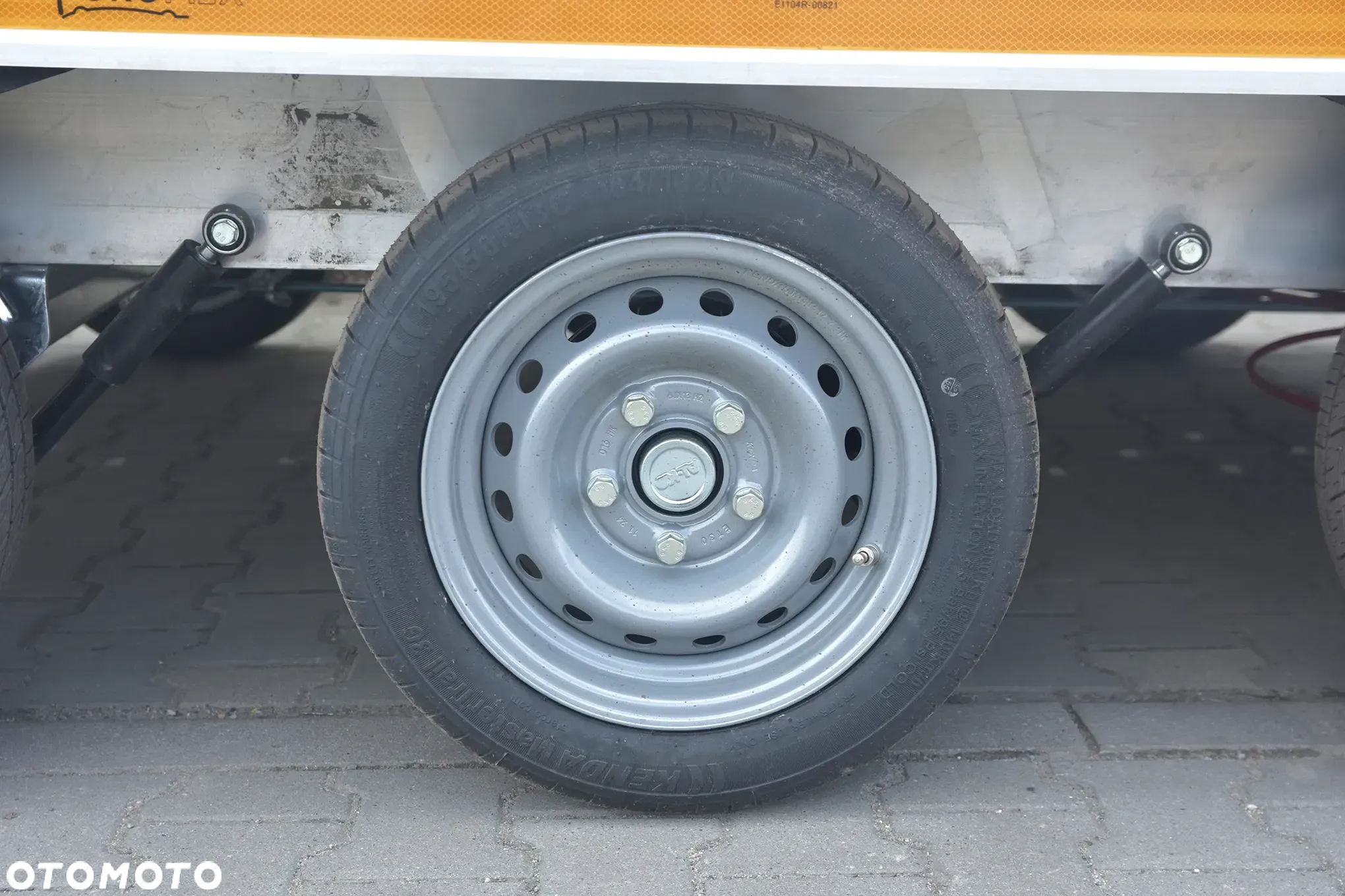 Iveco Daily 35S18HA8 automat z przyczepą 8.5m autolaweta - 20