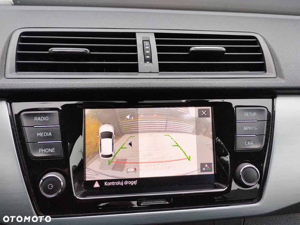 Skoda Fabia - 11