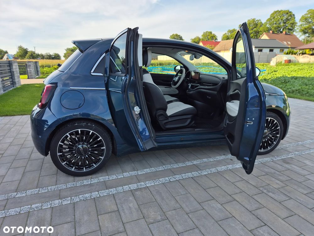 Fiat 500e La Prima - 1