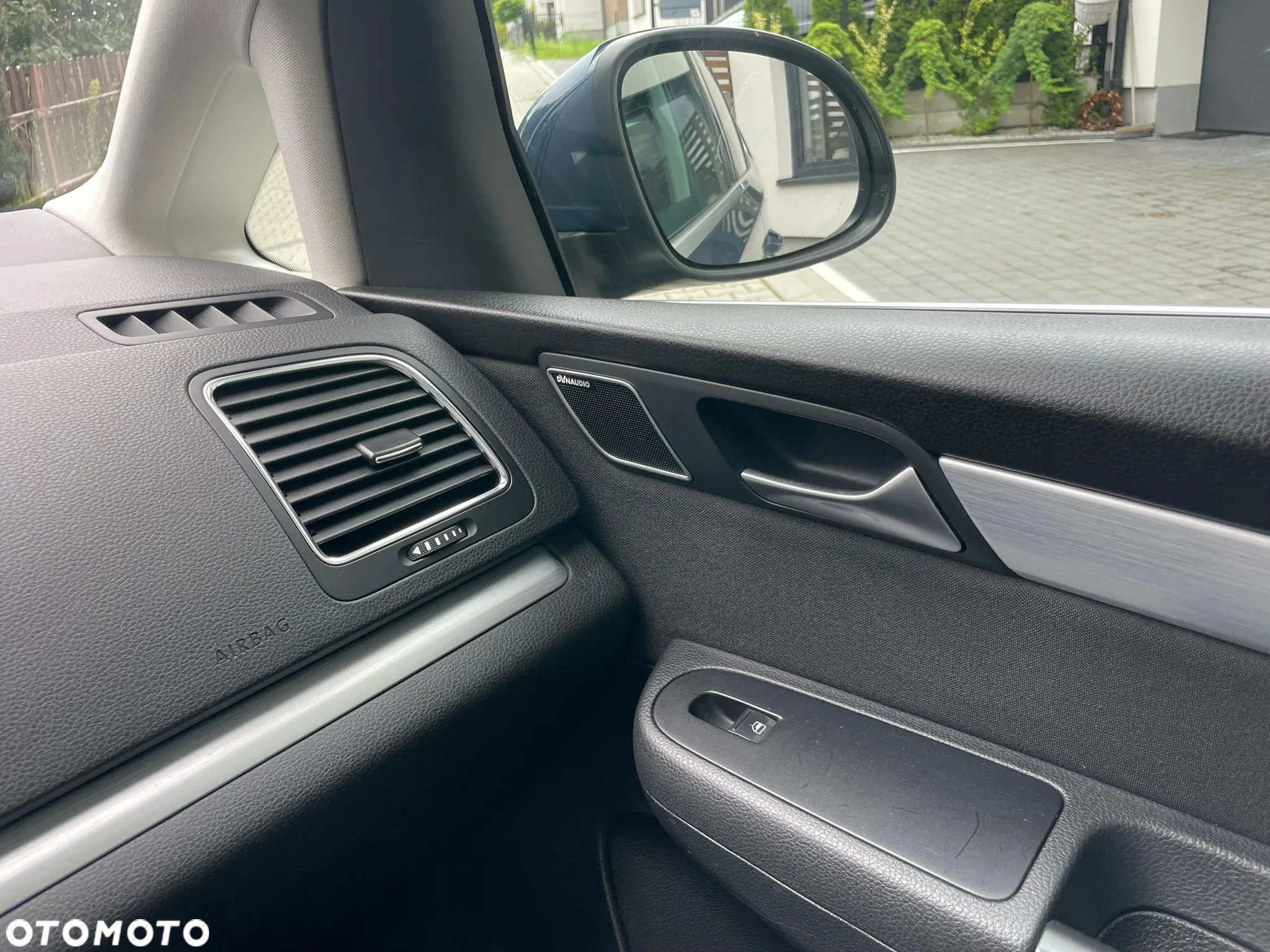 Volkswagen Sharan 2.0 TDI (BlueMotion Technology) Highline - 8