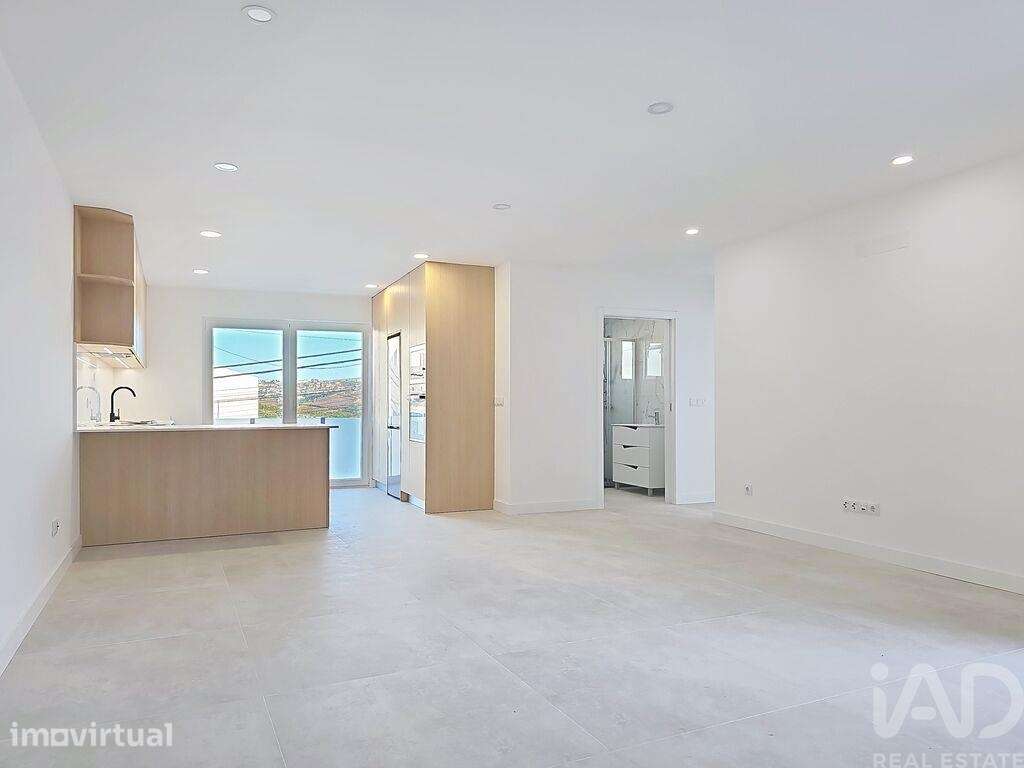Apartamento T2 em Santa Maria, São Pedro E Matacães de 129,00 m2 - Grande imagem: 4/30