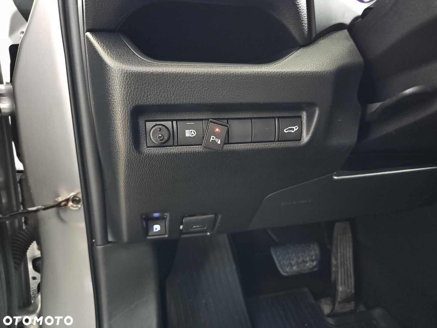 Toyota RAV4 - 15