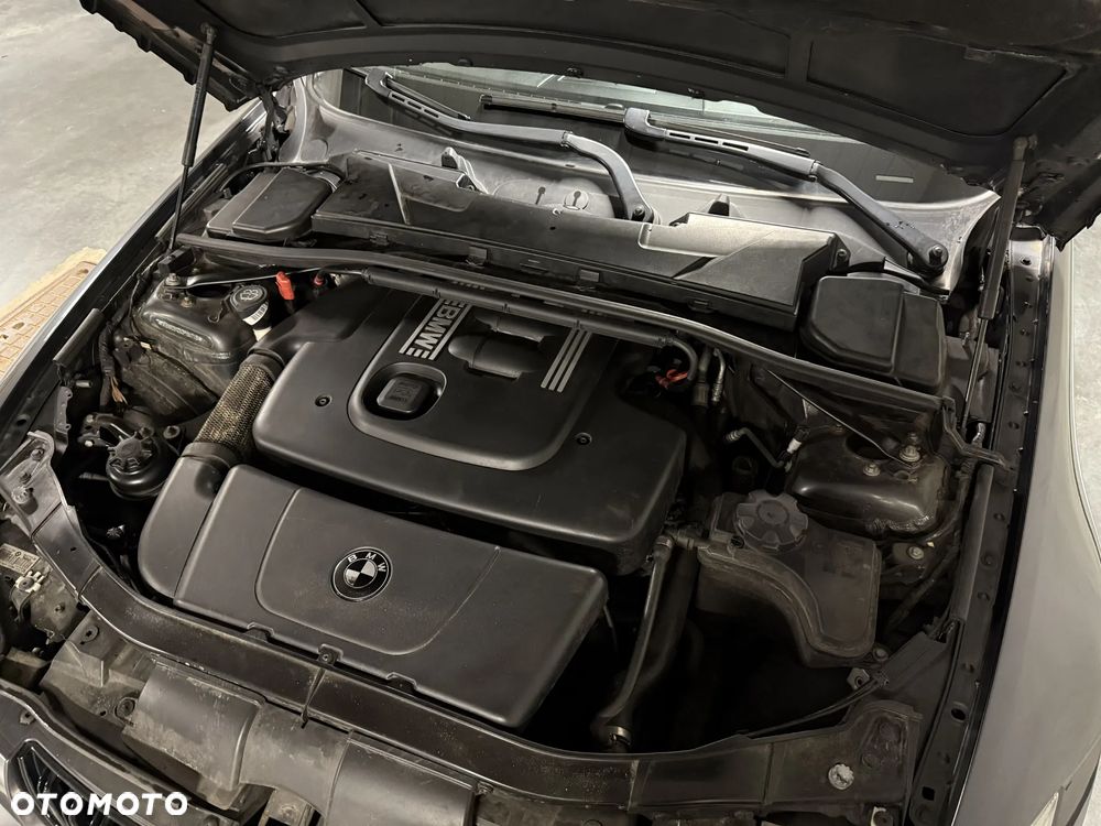BMW Seria 3 320d - 17