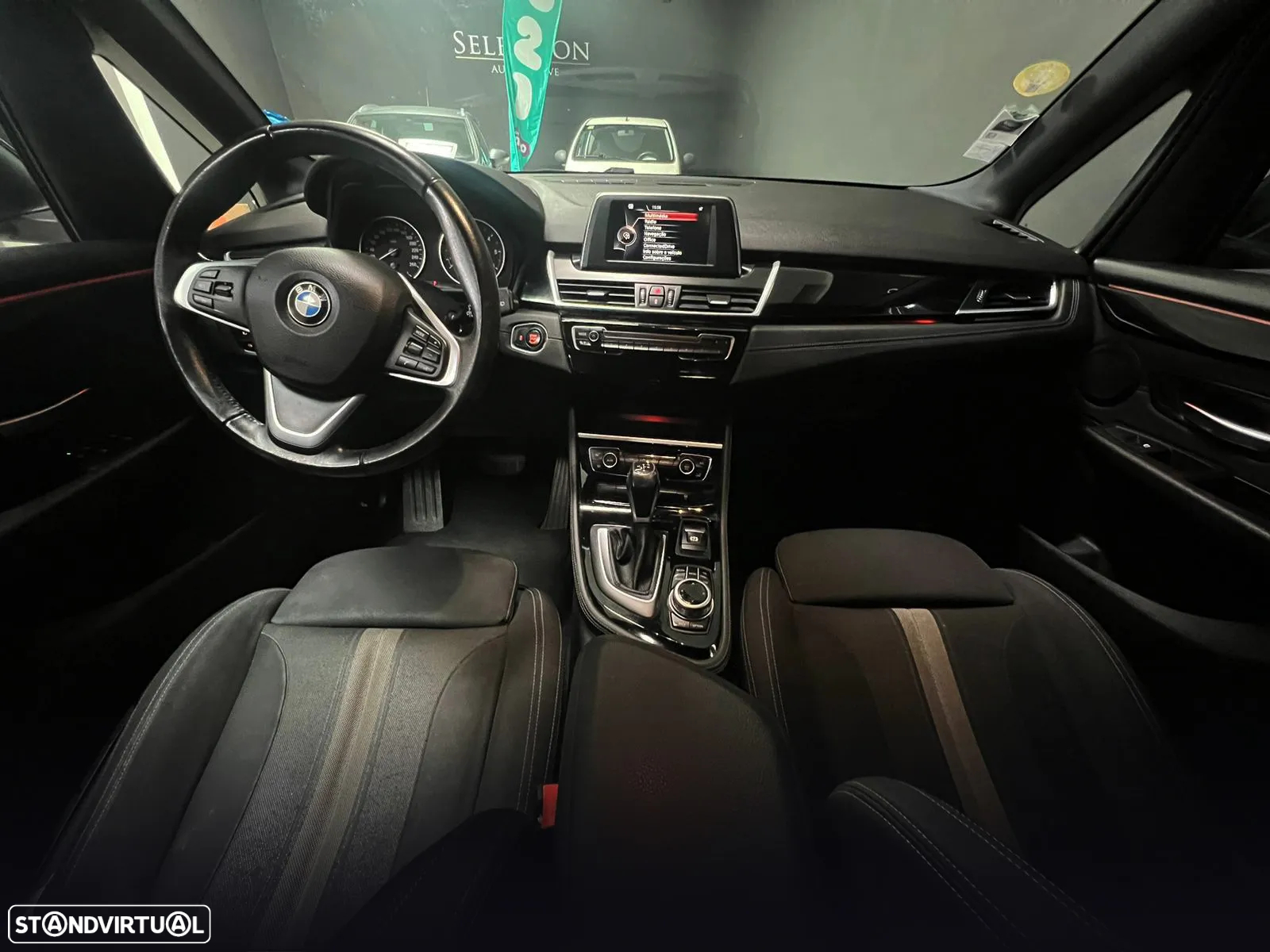 BMW 218 Active Tourer d Sport-Aut. Sport Line - 7