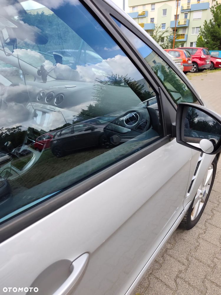 Ford S-Max 2.0 Ambiente - 12