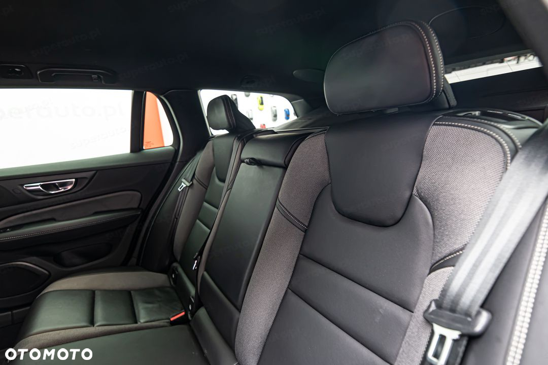 Volvo V60 - 22