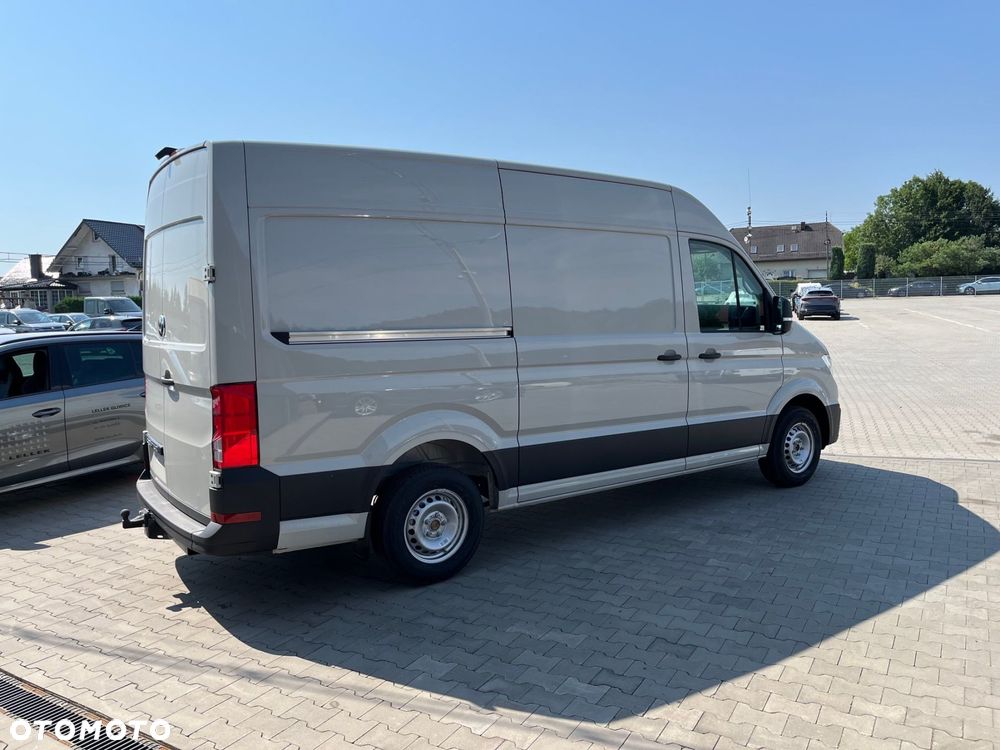 Volkswagen Furgon L3H3 - 5
