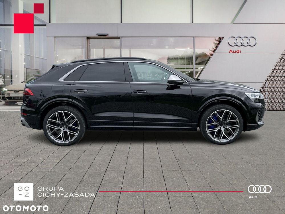 Audi RS Q8 - 6