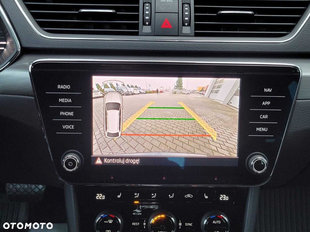 Skoda Superb 2.0 TDI SCR Style DSG - 11