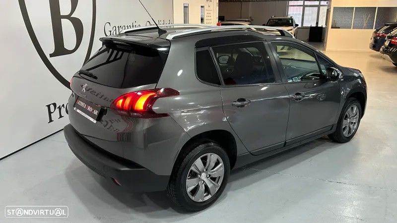 Peugeot 2008 1.6 BlueHDi Style - 9