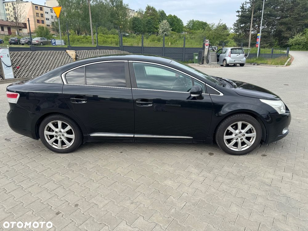Toyota Avensis 1.8 Sol plus - 5