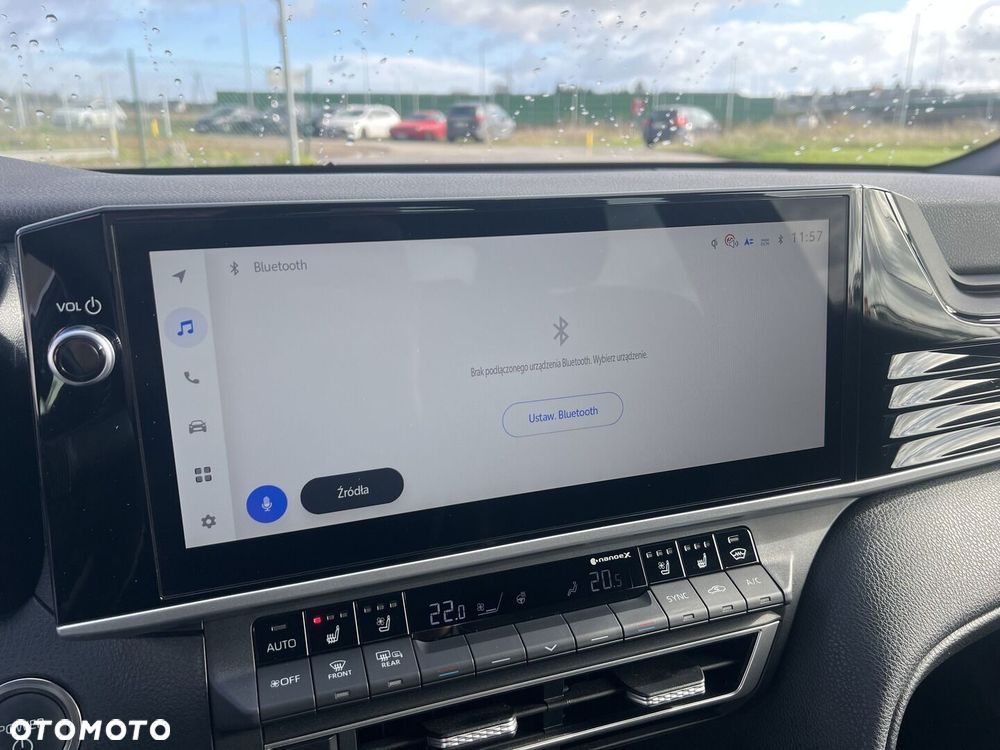 Toyota Camry - 21