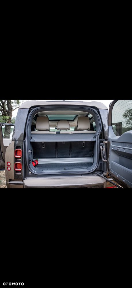 Land Rover Defender 3.0 D250 mHEV XS Edition - 14