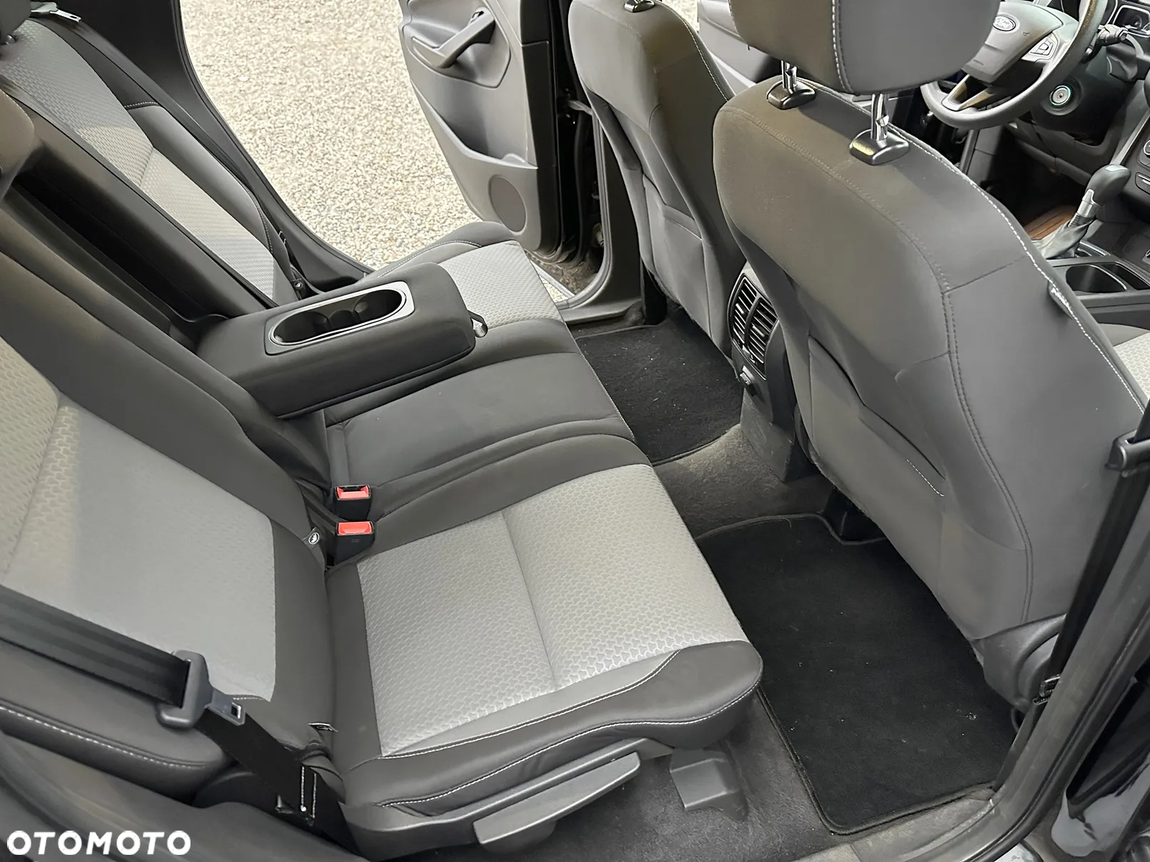 Ford Kuga - 5