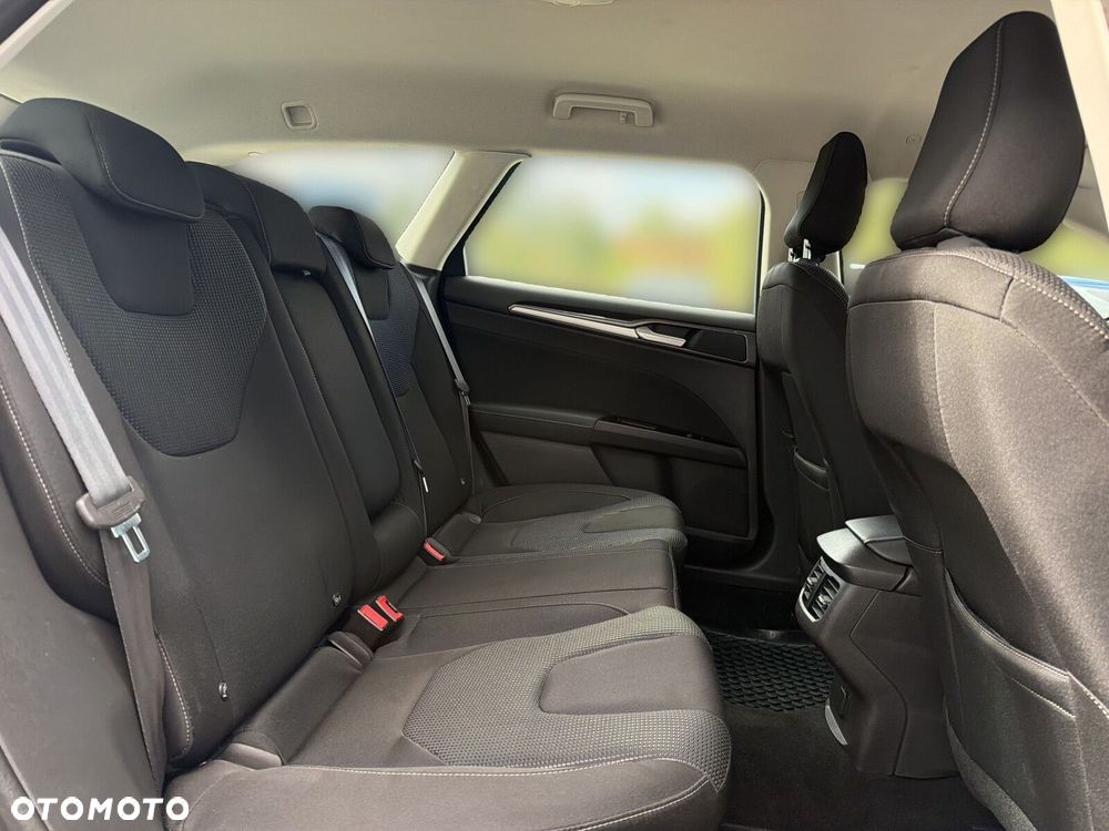 Ford Mondeo - 16