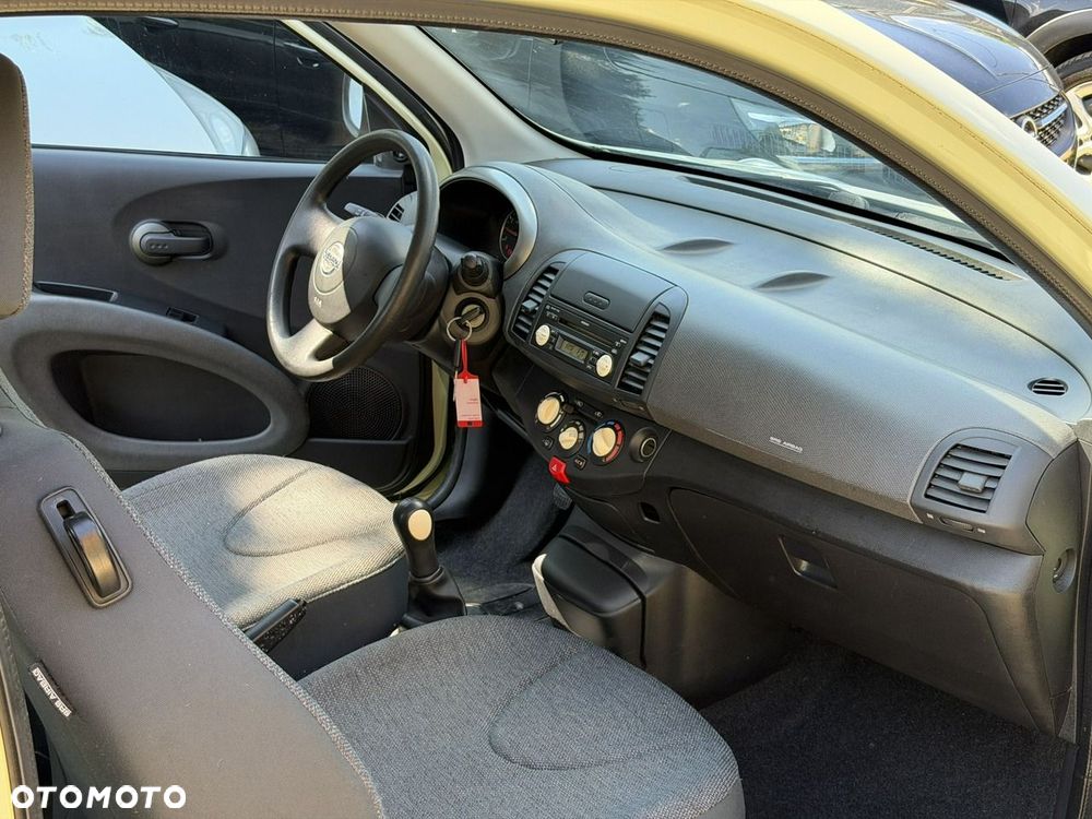 Nissan Micra - 11