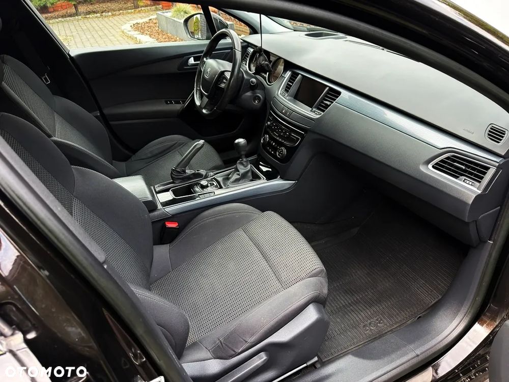 Peugeot 508 1.6 T Allure - 19