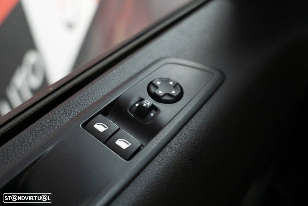 Opel Vivaro 1.5 CDTi L2H1 Essentia Inc - 21