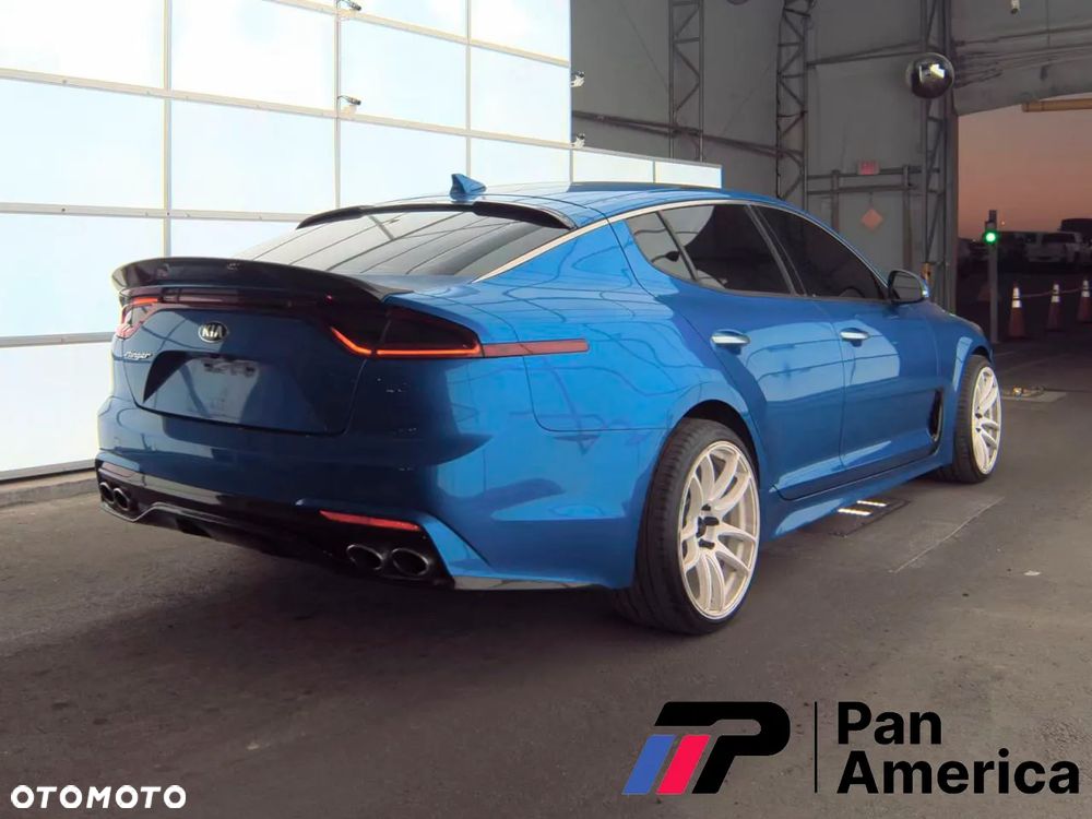 Kia Stinger 2.0 T-GDI L - 4