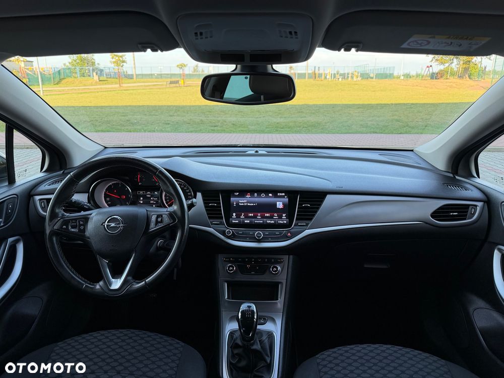Opel Astra 1.6 D (CDTI) Dynamic - 16