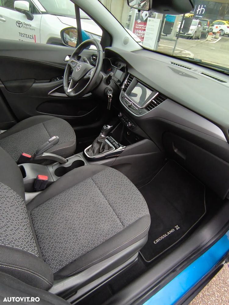 Opel Crossland - 9